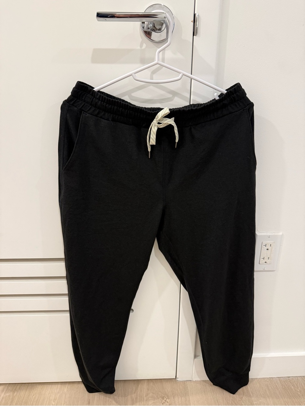 Vuori Black Track Joggers with Cream Drawstring